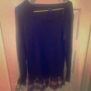 Torrid sweater with plaid trim. Size 2.